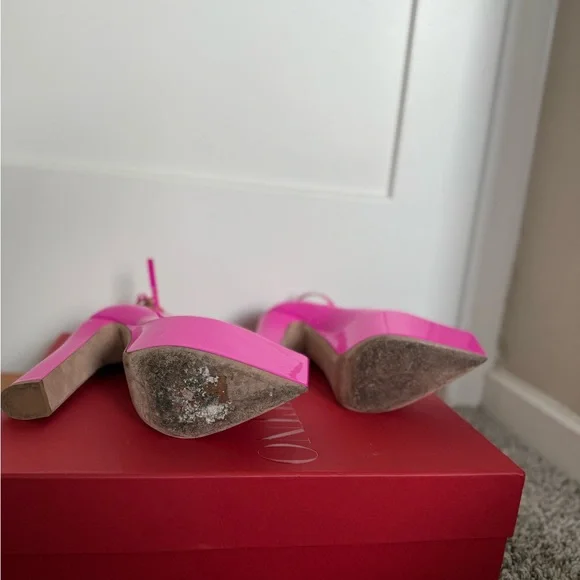 Valentino Pink Platform Heels - Picture 3 of 6